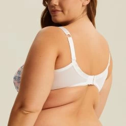 Soutien-gorge Emboîtant Avec Armatures Ivoire LUCCIA SWING -Bestform Lingerie BL14459 9A3 WEB 22