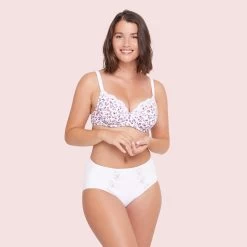 Soutien-gorge Emboîtant Avec Armatures Blanc Emily Coton 7 Soutien-gorge Emboîtant Avec Armatures Blanc Emily Coton -Bestform Lingerie BL23330 9A2 WEB 3