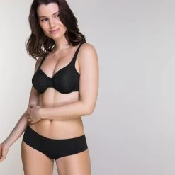 Slip Noir Livorne -Bestform Lingerie CL02875 030 WEB 3 339834a2 0098 4c5a affe f9b8b19b1bc1
